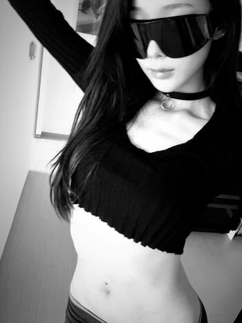 Womenk pop page leaked private photo uncensored HD quality