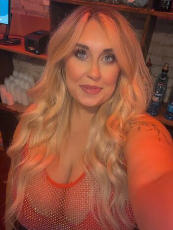 Wvqueenb page leaked private photo uncensored HD quality