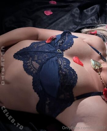 Xolilyafterdark page leaked private photo uncensored HD quality