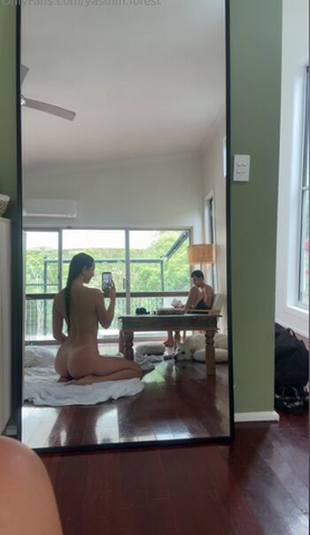 Yasmin forest page leaked private photo uncensored HD quality