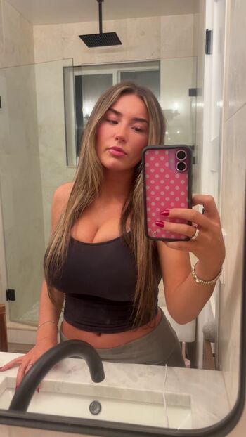 Ygwbt leaked private photo uncensored HD quality