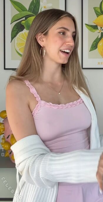 Yonca leaked private photo uncensored HD quality