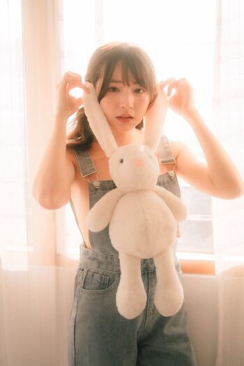 Yunjing saehun page leaked private photo uncensored HD quality