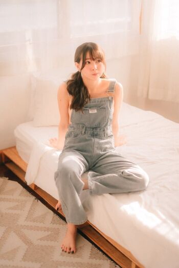 Yunjing saehun page leaked private photo uncensored HD quality