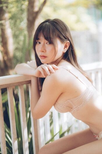 Yunjing saehun leaked private photo uncensored HD quality