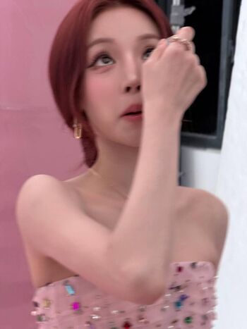Yuqi page leaked private photo uncensored HD quality