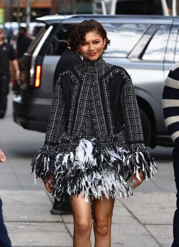 Zendaya page leaked private photo uncensored HD quality
