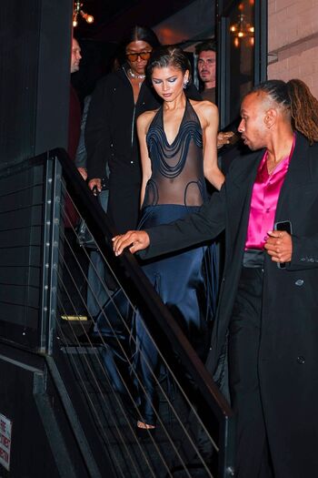Zendaya page leaked private photo uncensored HD quality