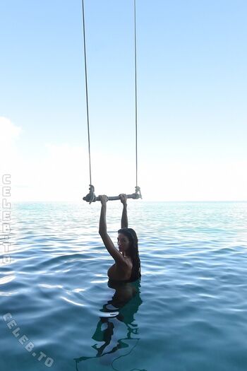 Zurine aspiunza leaked private photo uncensored HD quality